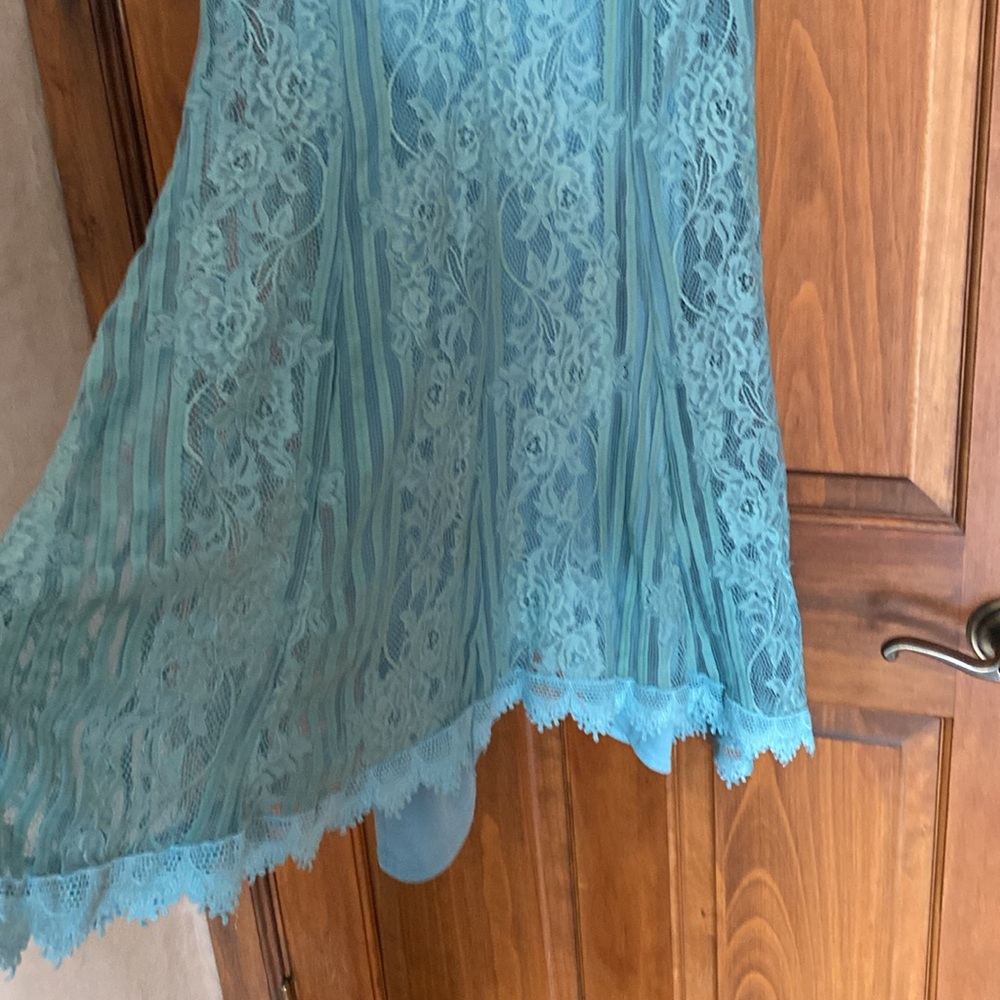 Altard state size medium 
Teal blue - Picture 5 of 5